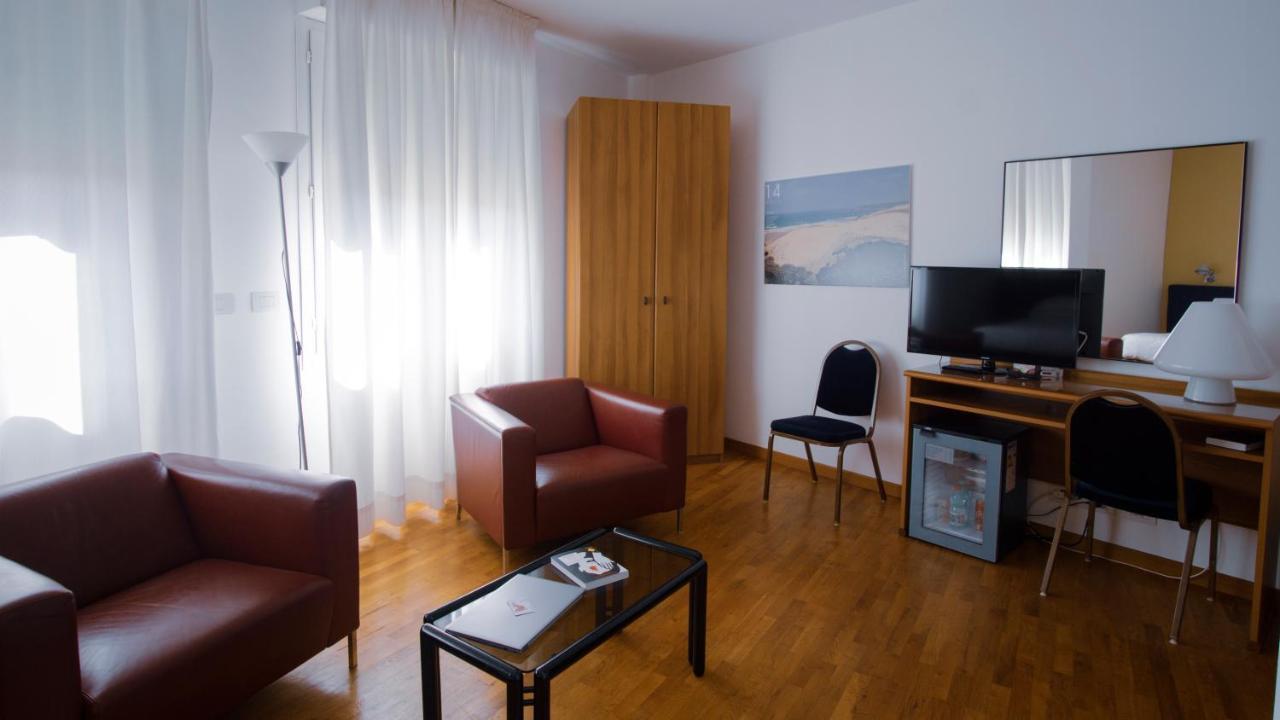 Mistral2 Hotel 4*