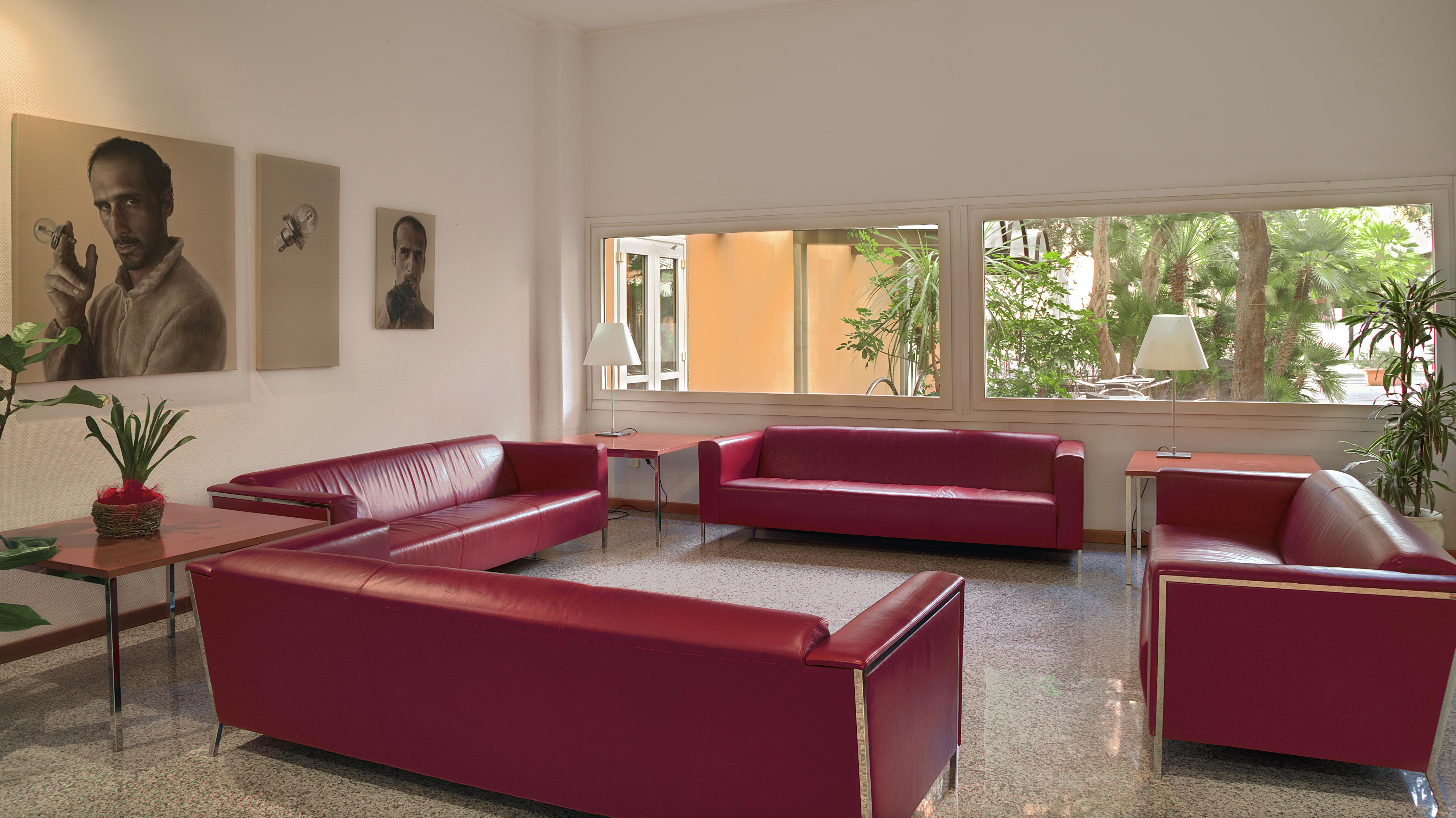 Mistral2 Hotel 4*