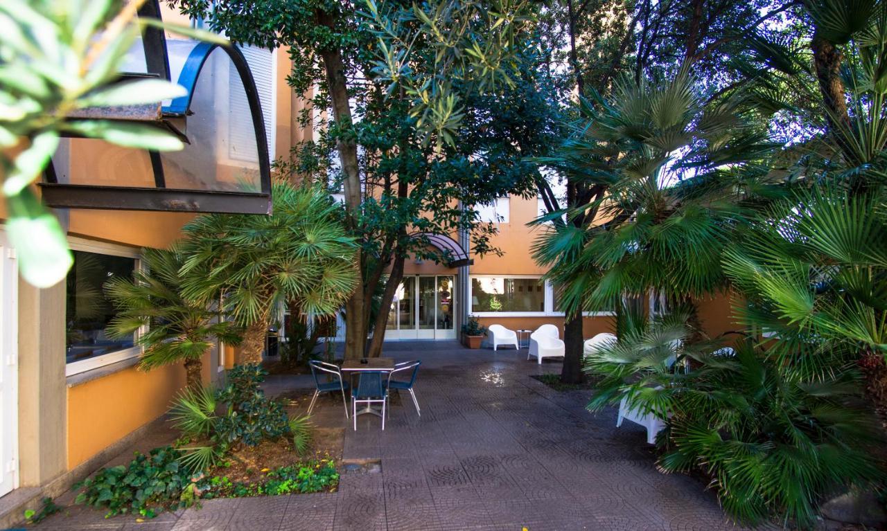Hotel Mistral2 4*